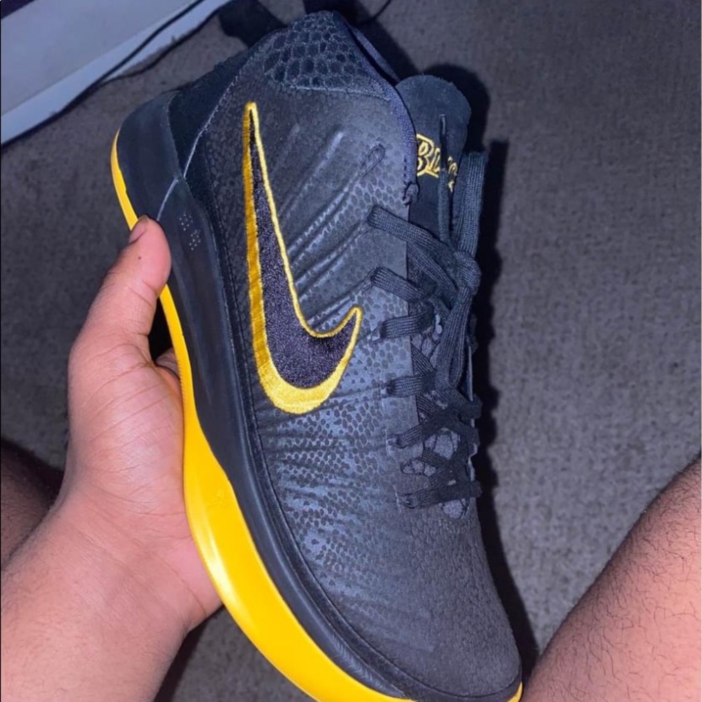 Kobe AD Mid “Black Mamba”